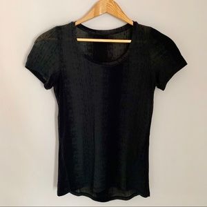 Lululemon Just be tee